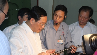 Mr Liqiang, visited Xinyi during his term as deputy secretary of the Haining Municipal party Committee.